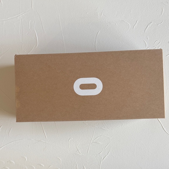 Oculus Quest 2 VR Headset - White USED 128GB - Picture 3 of 6